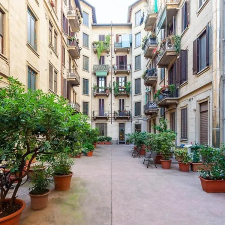 Apartment Charming Loft S. Gregorio 49 Master Guest