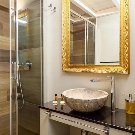 Charming Loft S. Gregorio 49 Master Guest *